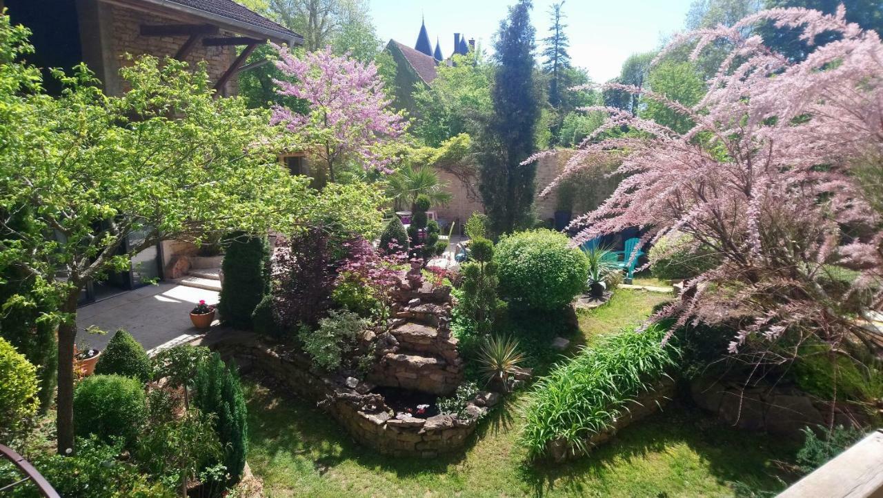 Les Jardins Art-Conscience Villa Etrigny Esterno foto